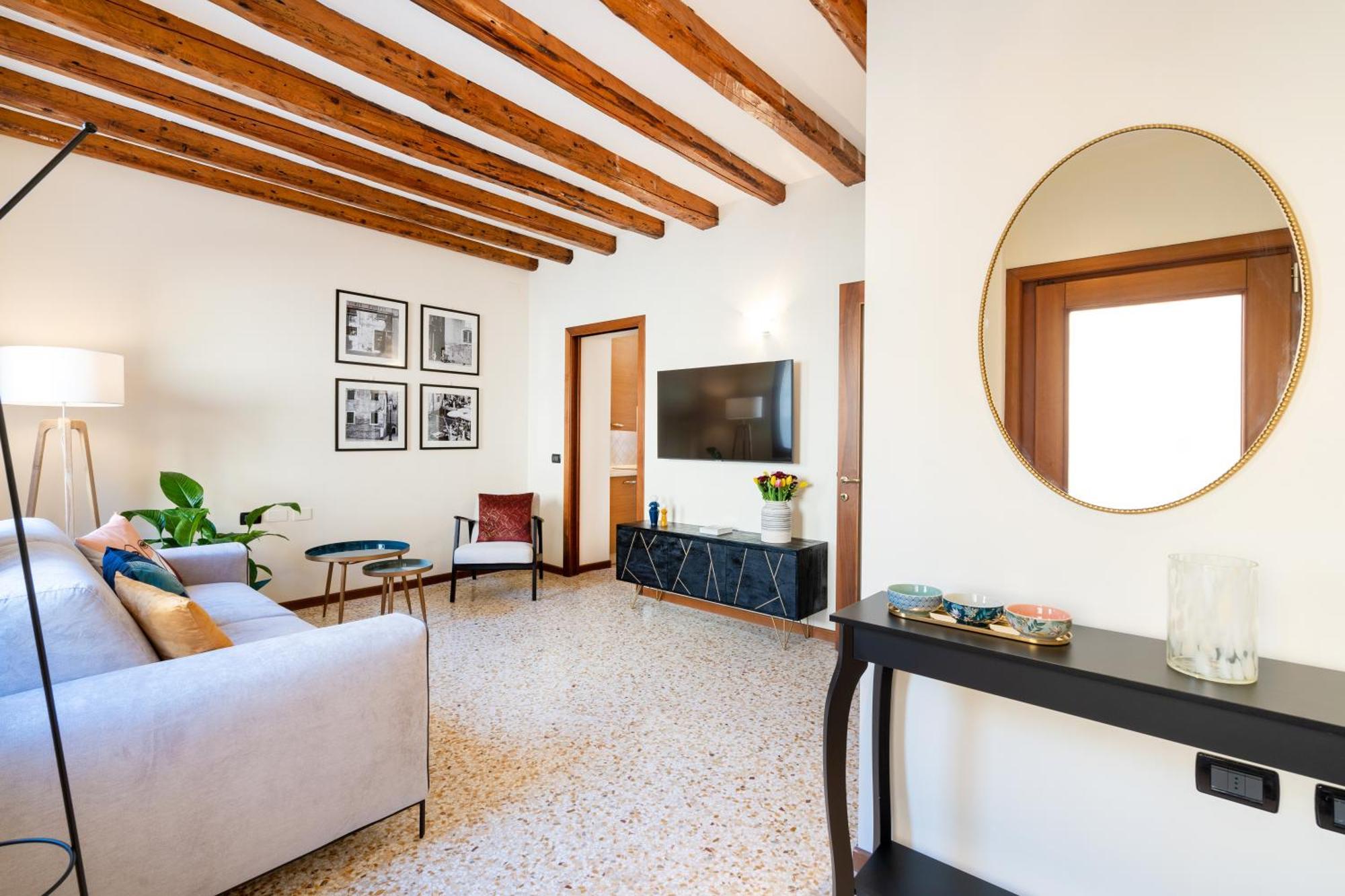 Elegante E Luminoso, Spazio Esterno Privato Venetië Buitenkant foto