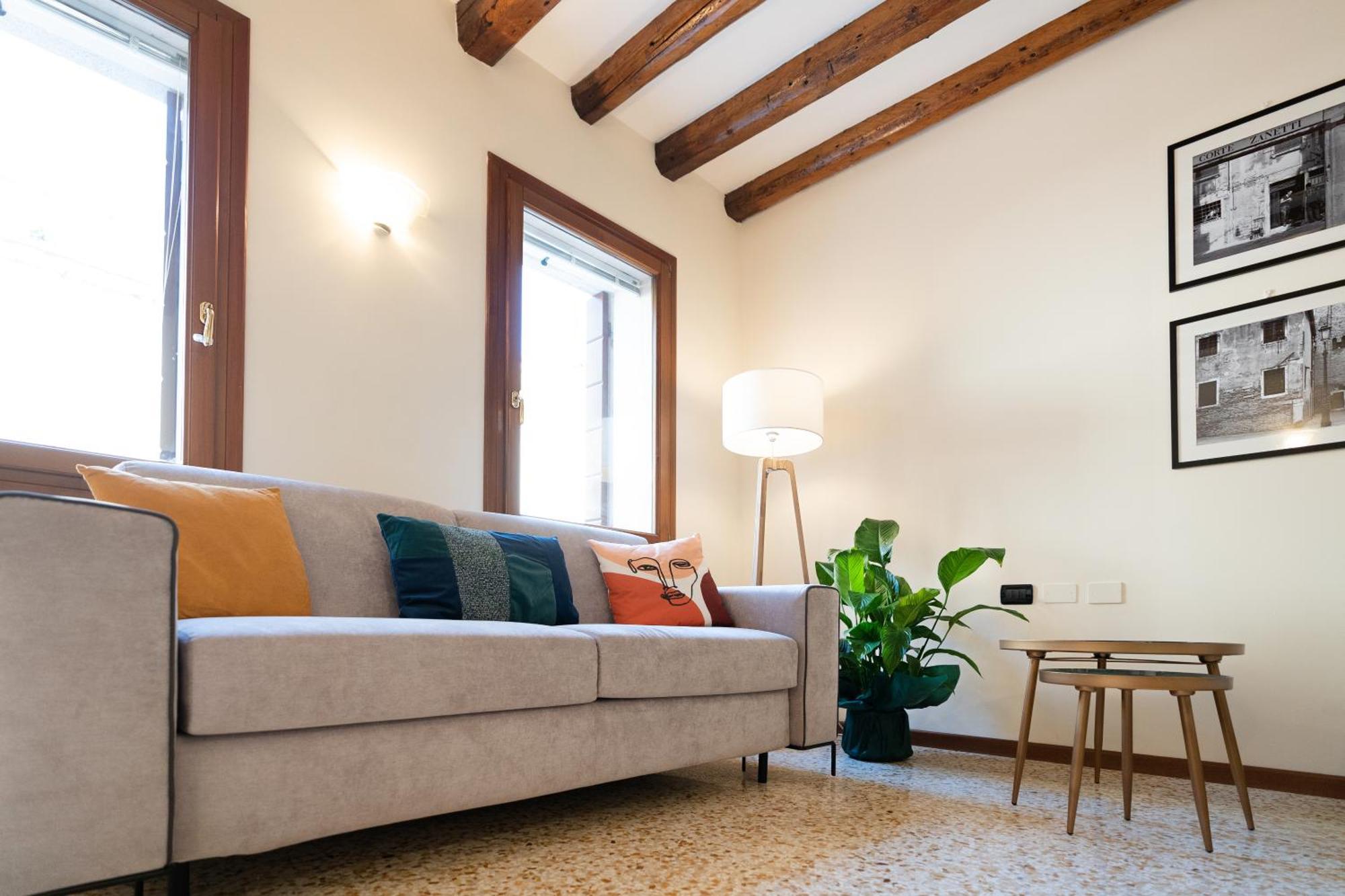 Elegante E Luminoso, Spazio Esterno Privato Venetië Buitenkant foto