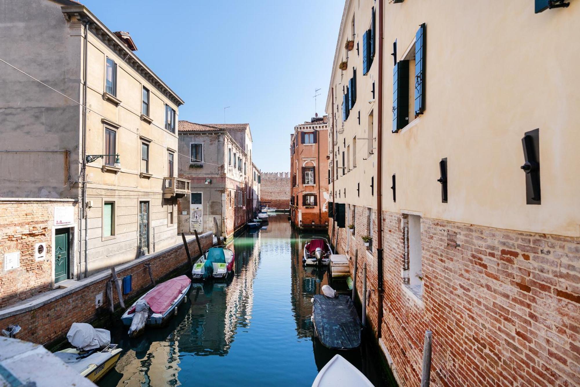 Elegante E Luminoso, Spazio Esterno Privato Venetië Buitenkant foto